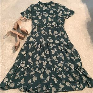 Green floral print midi dress